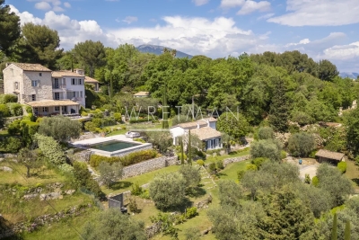 Maison à vendre vue mer piscine valbonne 