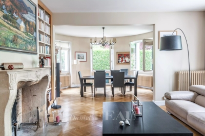 Maison &agrave; vendre &agrave; ST GERMAIN EN LAYE  - 11 pi&egrave;ces - 315 m&sup2; 