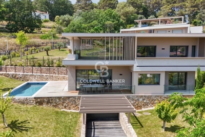 Maison à vendre à MOUGINS Les Colles-Camp Lauvas-Font de l'Orme - 5 pièces - 141 m² 