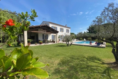 Maison &agrave; vendre parc la bastide 3 