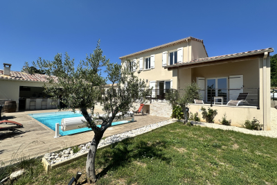 Maison à vendre à LA ROQUE-SUR-CEZE  - 6 pièces - 130 m² 