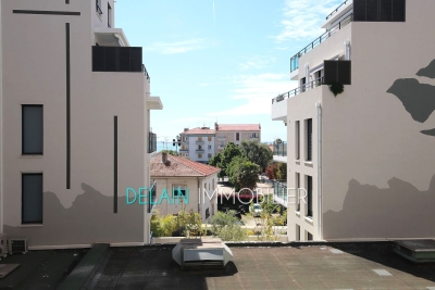 Apartment for sale in CAGNES-SUR-MER Breguieres Nord - 2 rooms - 46 m² 