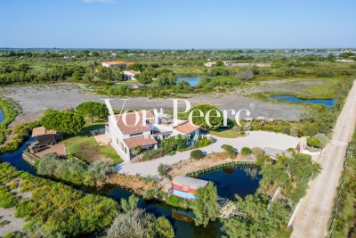 Maison &agrave; vendre &agrave; STES-MARIES-DE-LA-MER   - 282 m&sup2; 