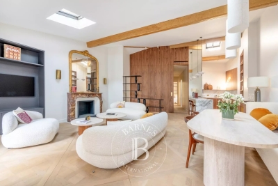 Appartement à vendre à PARIS 4EME Faubourg du Roule 2 - 4 pièces - 122 m² 