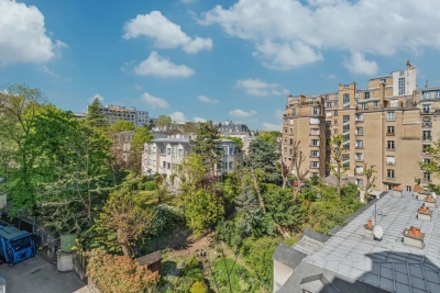 Appartement à vendre à PARIS 16EME Seine et Berges 2 - 5 pièces - 130 m² 