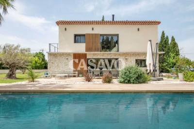 Maison à vendre à AIX-EN-PROVENCE Cites de la Viste - 6 pièces - 240 m² 