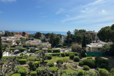 Appartement à vendre à ROQUEBRUNE-CAP-MARTIN  - 2 pièces - 42 m² 