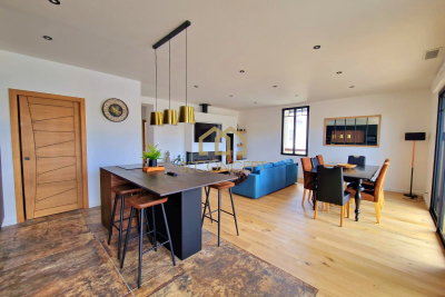 Maison à vendre à LA TESTE-DE-BUCH  - 6 pièces - 180 m² 