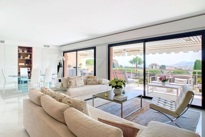 Appartement &agrave; vendre &agrave; LE CANNET  - 4 pi&egrave;ces - 125 m&sup2; 