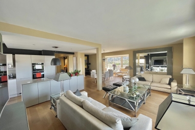Appartement &agrave; vendre &agrave; LE CANNET  - 4 pi&egrave;ces - 165 m&sup2; 
