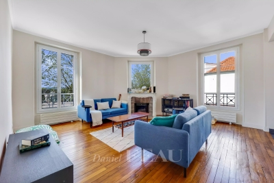 Appartement à vendre à LE VESINET  - 3 pièces - 82 m² 