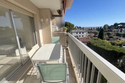 Appartement à vendre badine juan les pins 