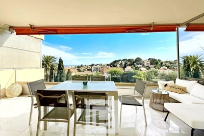 Appartement à vendre à LE CANNET  - 3 pièces - 85 m² 