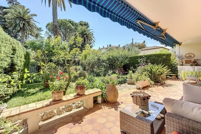 Appartement à vendre à LE CANNET Le Roc Fleuri-Capitou (Jeanne d'Arc) - 4 pièces - 97 m² 