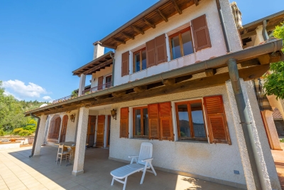 Maison &agrave; vendre &agrave; immobilier VENTIMIGLIA  - 10 pi&egrave;ces - 600 m&sup2; 