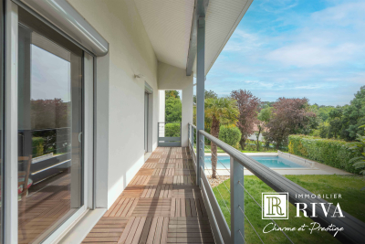 Maison à vendre à LATRESNE Aiguillon-Port - 7 pièces - 186 m² 