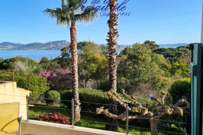 Maison à vendre à HYÈRES  - 5 pièces - 143 m² 