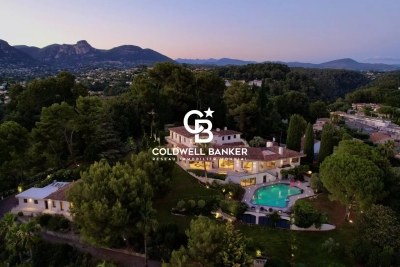 House for sale in ST-PAUL-DE-VENCE  - 15 rooms - 1166 m&sup2; 