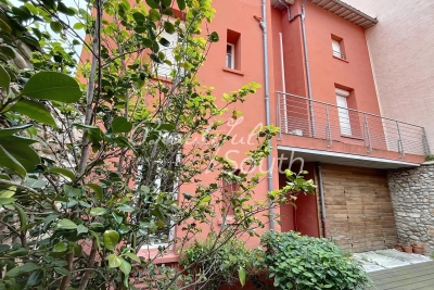 Maison à vendre à PERPIGNAN  - 6 pièces - 365 m² 