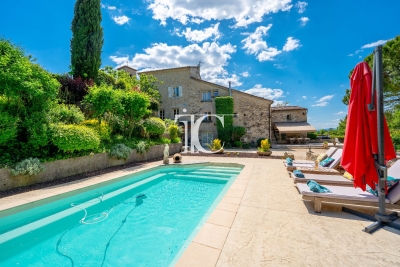 Maison à vendre à VOGUE  - 12 pièces - 397 m² 