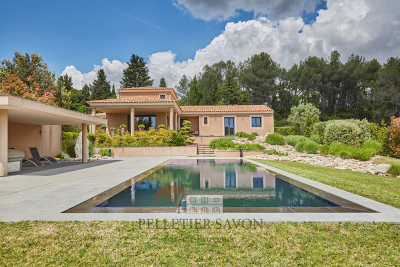 Maison à vendre à FUVEAU  - 6 pièces - 200 m² 