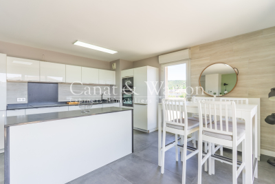 Apartment for sale in HYÈRES  - 4 rooms - 79 m² 