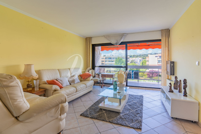 Appartement à vendre à STE-MAXIME  - 4 pièces - 84 m² 