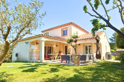 Maison à vendre à LE PUY-STE-REPARADE Charleval - 5 pièces - 145 m² 