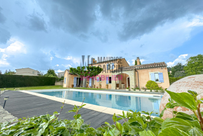 Maison &agrave; vendre &agrave; BEDOIN  - 9 pi&egrave;ces - 200 m&sup2; 