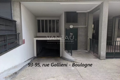 Parking/Garage for sale in BOULOGNE BILLANCOURT Plateau Thery_Centre Ancien  - 26 m² 