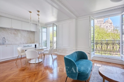 Appartement à vendre à PARIS 18EME Saint-Ambroise 7 - 2 pièces - 49 m² 