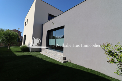 Maison à vendre à LA FRANQUI  - 6 pièces - 165 m² 