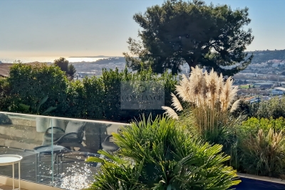 Maison à vendre piscine jardin vue mer climatisation 