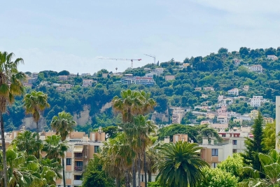 Appartement à vendre à NICE Les Issarts - 4 pièces - 75 m² 