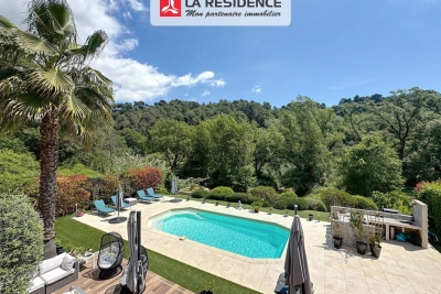 Maison à vendre à ST-PAUL-DE-VENCE Saint-Nicolas - 5 pièces - 128 m² 