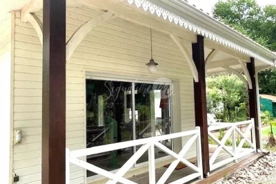 House for sale in BLANQUEFORT  - 7 rooms - 205 m² 