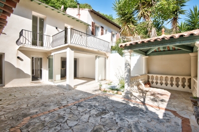 House for sale in NICE  - 5 rooms - 156 m² 