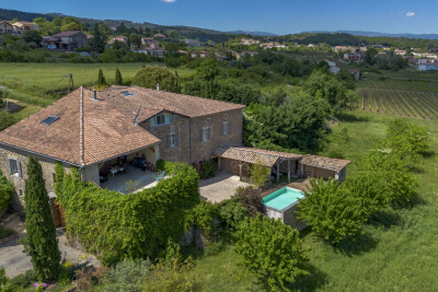 Maison &agrave; vendre &agrave; AUBENAS  - 8 pi&egrave;ces - 205 m&sup2; 