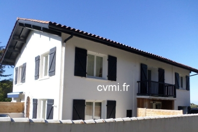 Maison à vendre à GUETHARY Est - 12 pièces - 220 m² 