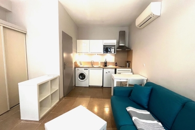 Appartement &agrave; louer &agrave; ARLES  - 1 pi&egrave;ces - 17 m&sup2; 
