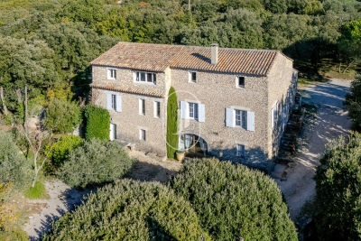 Maison &agrave; vendre village luberon 