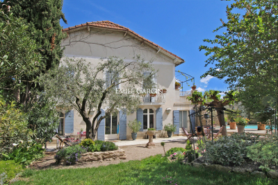 Maison à vendre à ST-RÉMY-DE-PROVENCE  - 10 pièces  