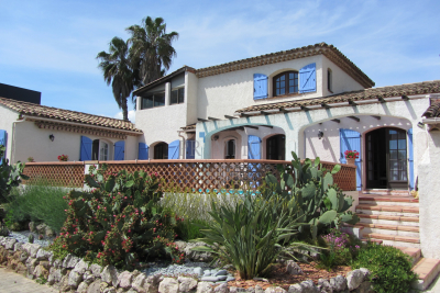 Maison à vendre à FRÉJUS  - 6 pièces - 139 m² 