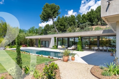 Maison à vendre à MAUSSANE-LES-ALPILLES  - 6 pièces - 433 m² 
