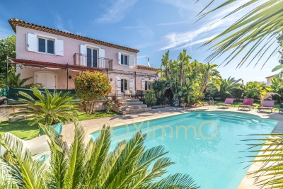 Maison &agrave; vendre &agrave; CAGNES-SUR-MER  - 6 pi&egrave;ces - 225 m&sup2; 