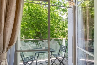 Maison à vendre à NEUILLY SUR SEINE Les Groux - 10 pièces - 316 m² 