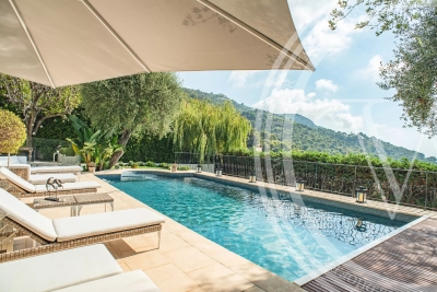 Maison à vendre à EZE  - 6 pièces - 1200 m² 