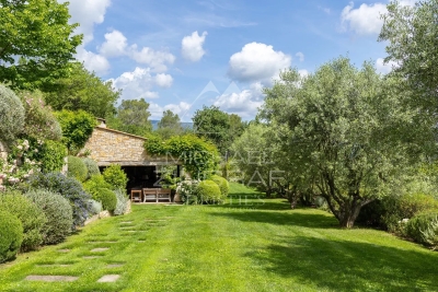 House for sale in FAYENCE Fayence - 10 rooms - 660 m² 