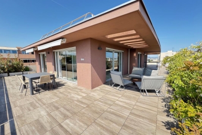 Appartement &agrave; vendre &agrave; ST-LAURENT-DU-VAR  - 4 pi&egrave;ces - 131 m&sup2; 