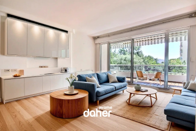 Appartement à vendre à MARSEILLE 8EME  - 4 pièces - 125 m² 